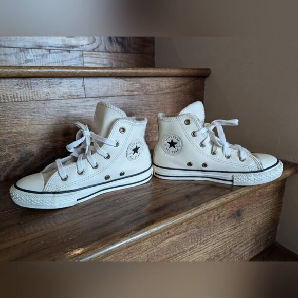 Converse Cream Faux Shearling Lined Leather Chuck Taylor Hi Top sneaker Size 13 - Picture 3 of 11